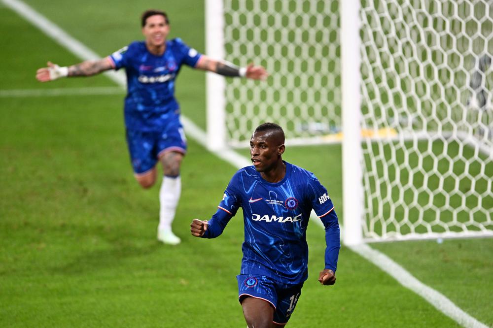 新援爆发，两球一助强势亮相