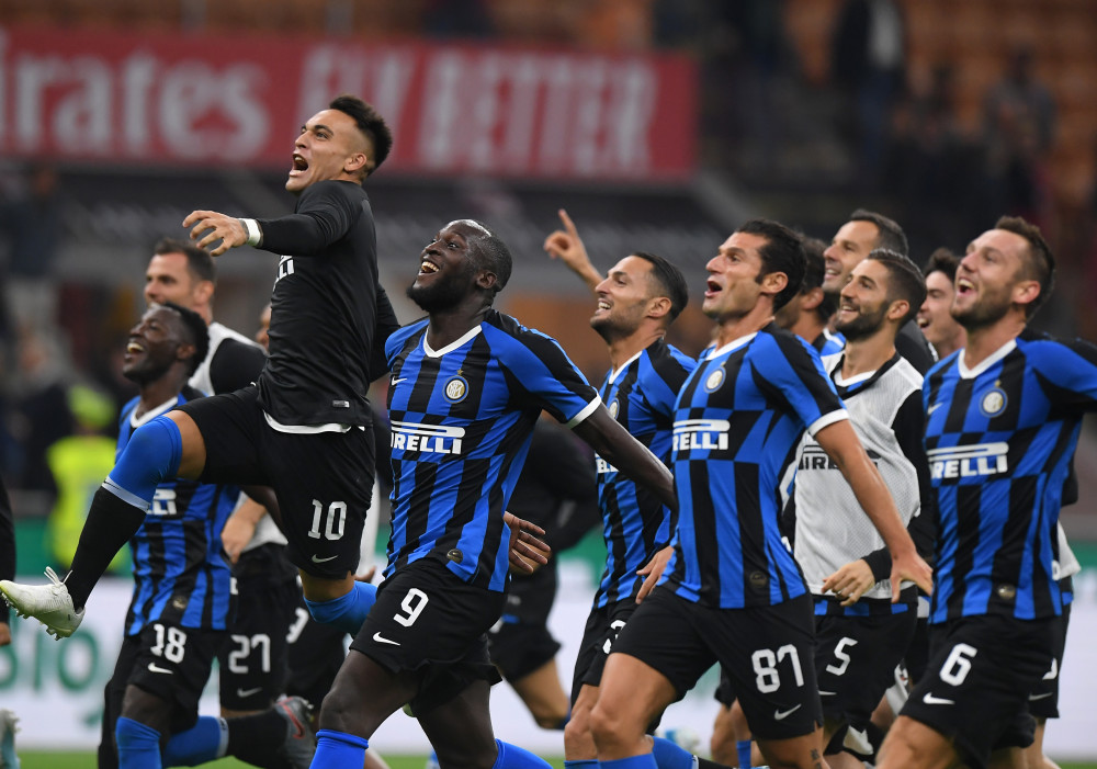 转会市场风云再起！萨拉赫或赴沙特联赛，拜仁豪门相中英格兰新星